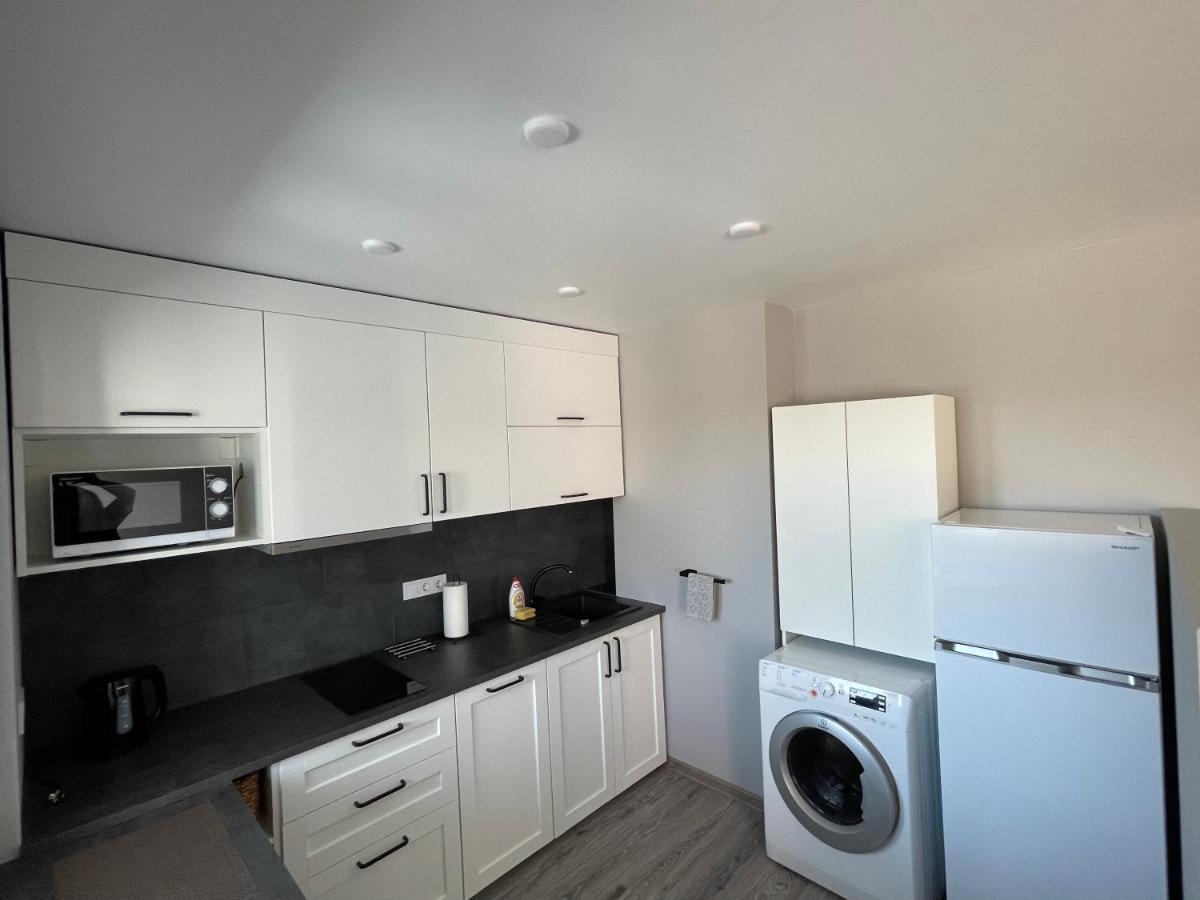 Apartment Near The Sea-Sigulda Street Liepāja Екстериор снимка